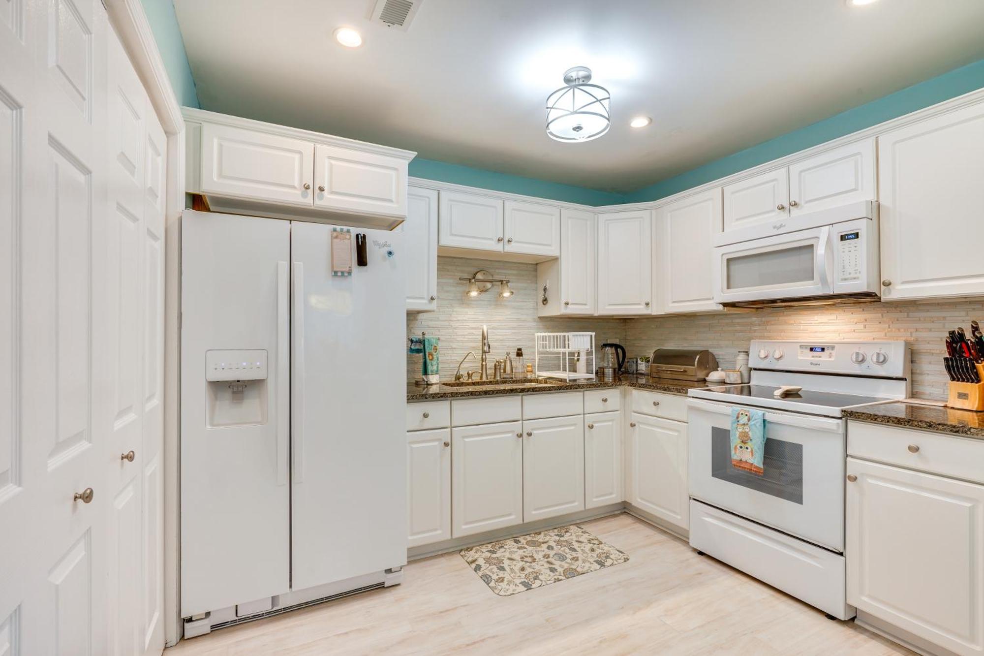 Вилла Cozy Goose Creek Escape With Patio And Grill Экстерьер фото