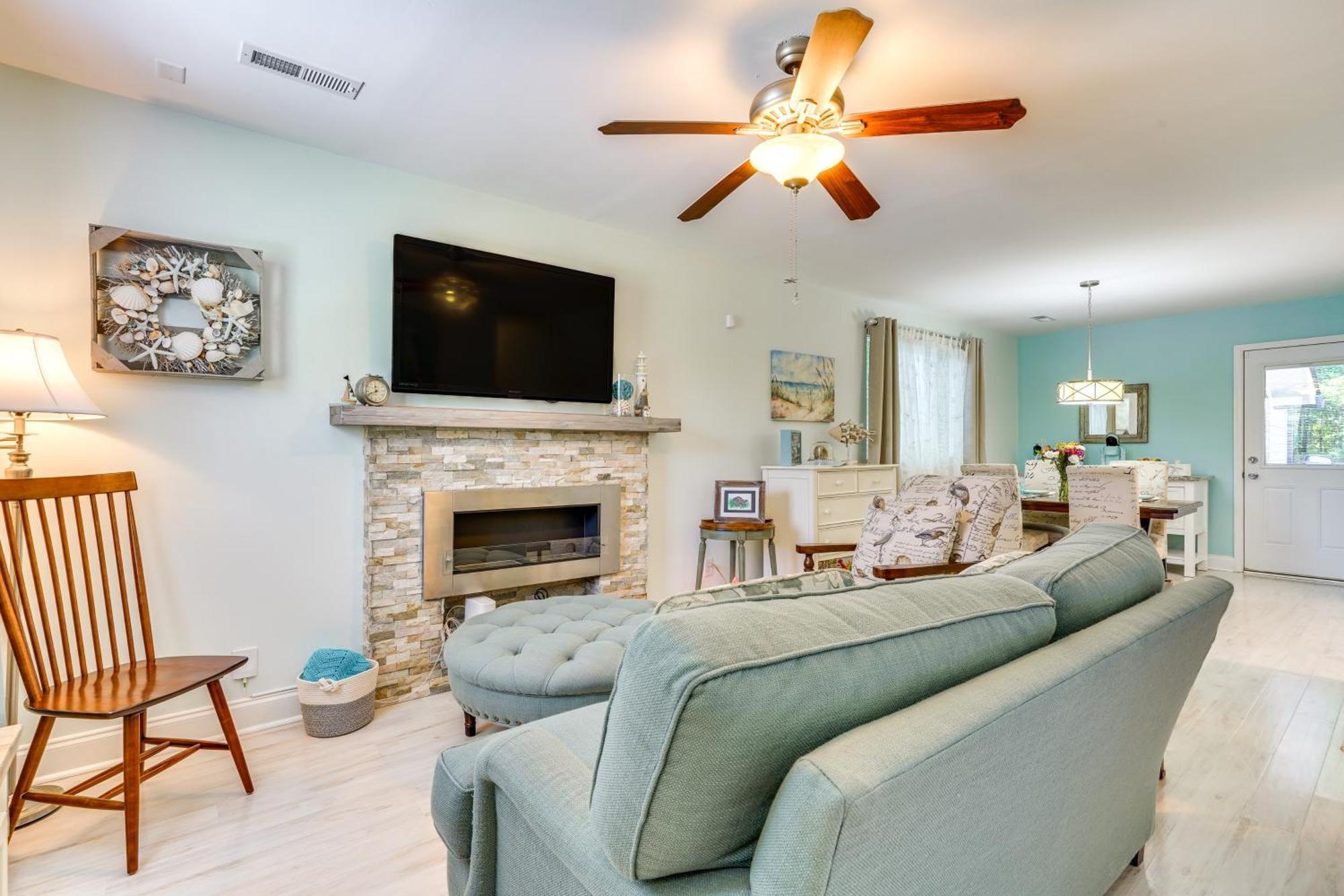 Вилла Cozy Goose Creek Escape With Patio And Grill Экстерьер фото