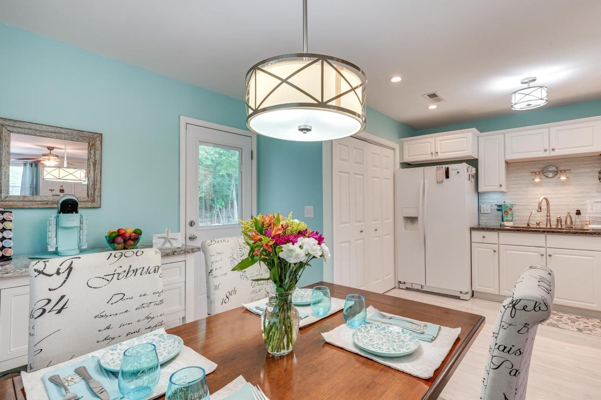 Вилла Cozy Goose Creek Escape With Patio And Grill Экстерьер фото